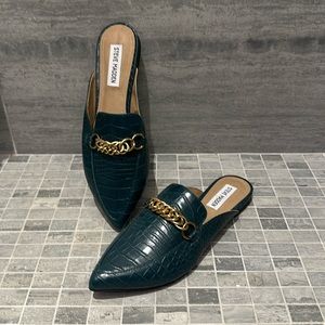 Steve Madden foreseen turquoise crocodile mules